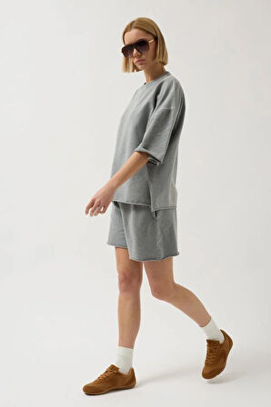 Oversize Lazer Kesim Bisiklet Yaka T-Shirt