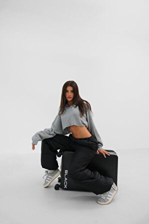 Fermuar Detay Kapitone Pantolon