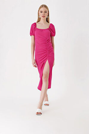 2396 Yırtmaçlı Yazlık Örme Elbise - Fuşya