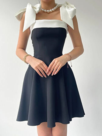 Cloche Omuzu Fiyonklu Elbise