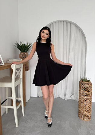 Berl Cep Detaylı Elbise