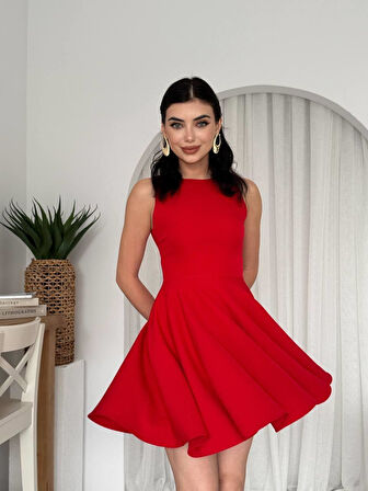 Berl Cep Detaylı Elbise