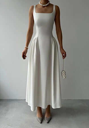 Heldi Piliseli Elbise