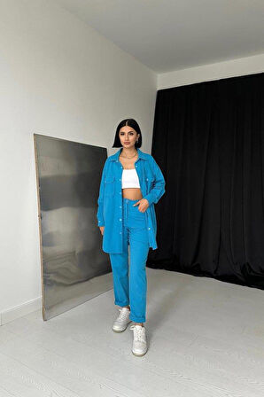 Mavi Gömlek Ve Çıtçıtlı Pantolon Takım