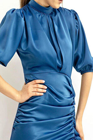 Mavi Büzgülü Saten Elbise