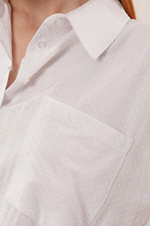 Desenli Tek Cepli Klasik Kesim Düğmeli Beyaz Gömlek