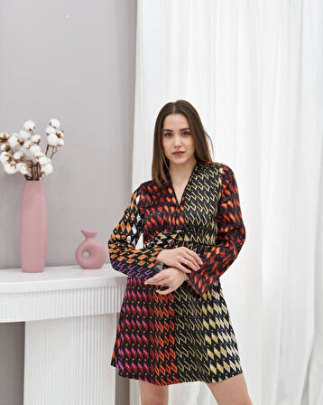 Desenli İnci Detalı Desenli Elbise