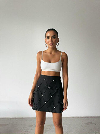 İNCİ KURDELE DETAYLI KISA ETEK - Siyah