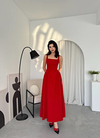 Heldi Piliseli Elbise