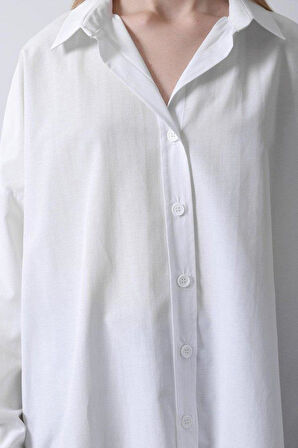 Geniş Manşet Detaylı Gömlek - Beyaz