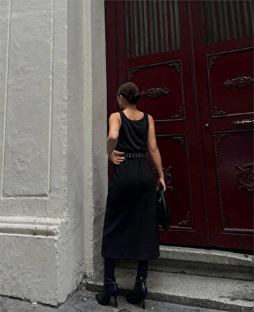 SÜET KALEM ETEK YIRTMAÇ DETAYLI - Siyah