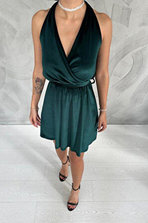 Zümrüt Boyundan Geçmeli Elbise