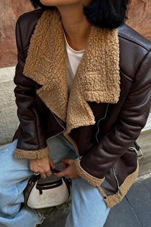 Kahverengi Apoletli Kürklü Ceket