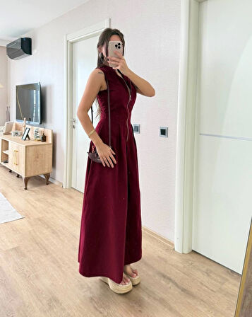 Dik Yuvarlak Yaka Önden Fermuarlı Sifir Kol Beli Oturtmalı Kolsuz Cepli Çan Etekli Uzun Elbise - Bordo