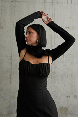 Siyah Göğüs Kuplu Elbise