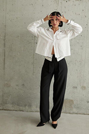 Beyaz Biyeli Gömlek