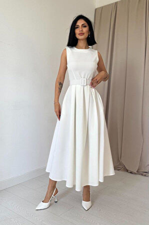 Ekru Halter Yaka Kloş Elbise