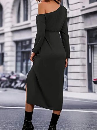 Kadın Uzun Kollu Tek Omuzu Açık Belden Kuşaklı önden çapraz Detaylı Krep Elbise