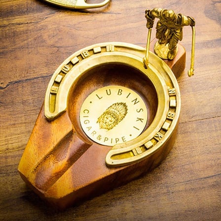 Lubinski Special Edition Horse Shoe Knight Tekli Metal-Ahşap Puro Küllüğü