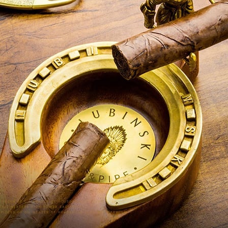 Lubinski Special Edition Horse Shoe Knight Tekli Metal-Ahşap Puro Küllüğü