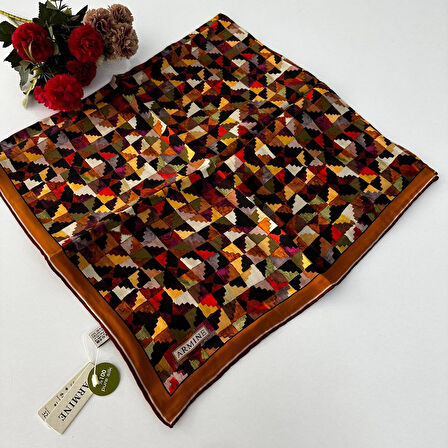 Armine Sura Saf İpek Eşarp 24-25 Sonbahar Kış Sezonu PKT0605