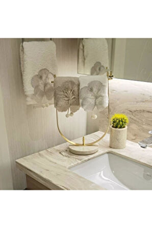 Bej Mermer Banyo Seti 4lü Ve Bej Mermer Gold Detaylı Havluluk