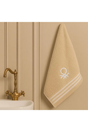 BE-0839-BG Benetton El Havlusu