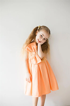 Fiyonk Detaylı Kız Çocuk Elbise Somon Somon