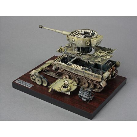 RFM 5003 1/35 Ölçek Tiger I Erken Dönem Tankı, İç Detaylı Plastik Model Kiti