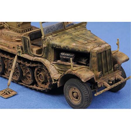 Trumpeter 07251 1/72 Ölçek Yarı Paletli Döner Vinç 6t ,18t (Sd.kfz.9/1), Plastik Model Kiti