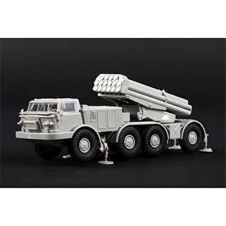 Trumpeter 07180 1/72 Ölçek Rus 9P140 Kamyon ve 9K57 Uragan Çoklu Füze Sistemi, Plastik Model Kiti