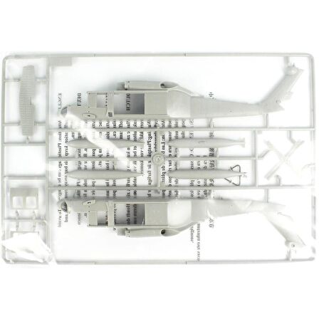 HobbyBoss 87216 1/72 Ölçek UH-60A Blackhawk, Askeri Helicopter Plastik Model Kiti