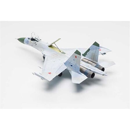HobbyBoss 81711 1/48 Ölçek Su-27 Flanker B, Savaş Uçağı Plastik Model Kiti
