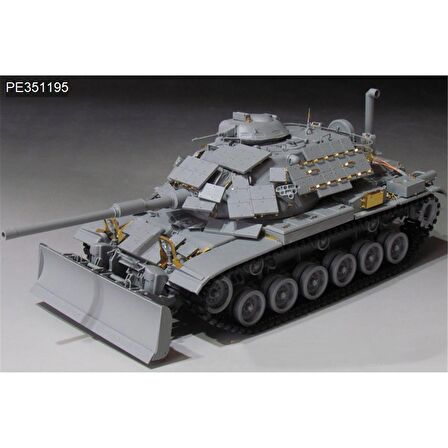 Takom 2142 1/35 Ölçek, M60A1 Tankı ve ERA ve M9 Buldozer, Plastik Model Kiti