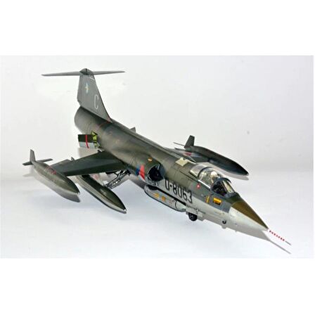 Kinetic K48090 1/48 F-104G RNLAF Starfighter (Historical Fighters Volkel) Savaş Uçağı, Plastik Model Kiti