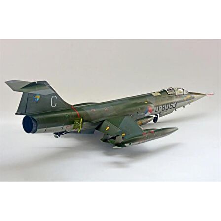 Kinetic K48090 1/48 F-104G RNLAF Starfighter (Historical Fighters Volkel) Savaş Uçağı, Plastik Model Kiti