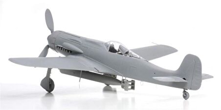 Dragon 5573 1/48 Ölçek Focke-Wulf TA 152C-1/R14 Savaş Uçağı Plastik Model Kiti