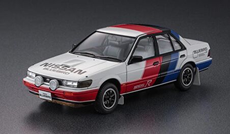 Hasegawa HC35 21135 1/24 Ölçek Nissan Bluebird 4-Door Sedan SSS-R (U12) 1987 Otomobil Plastik Model Kiti