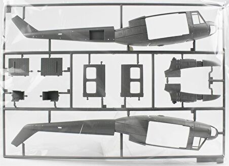 Dragon 3538 1/35 Ölçek UH-1D Huey Helikopter Plastik Model Kiti