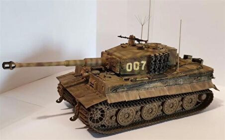 Dragon 6800 1/35 Ölçek Tiger 1, Geç Dönem Wittmann'ın Son Tankı Plastik Model Kiti