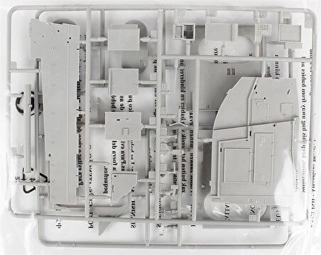 Hobbyboss 82409 1/35 LVTP-7 Amfibi Hücum Aracı Mak