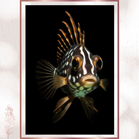 Egzotik Desenli Balık - Modern Su Altı Sanatı Posteri