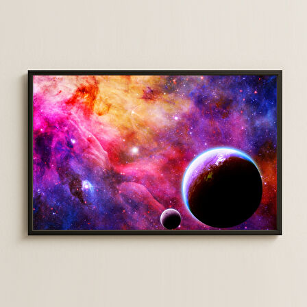 Renkli Nebula ve İkili Gezegen Temalı Kozmik Dijital Sanat Pleksi Tablo