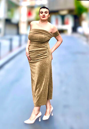 STRAPLEZ BALON KOL DRAPELİ MİDİ BOY ABİYE