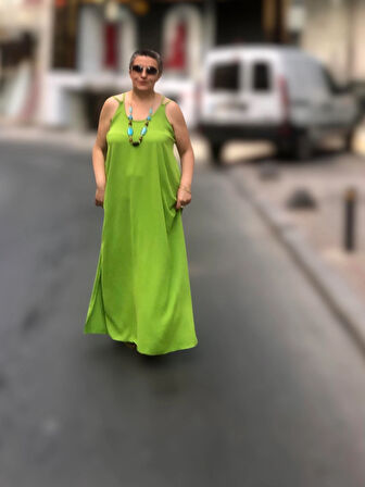 CEP DETAYLI ASKILI SALAŞ ELBİSE