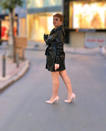 Gömlek yaka uzun kol deri elbise