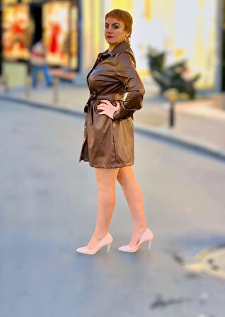 Gömlek yaka uzun kol deri elbise