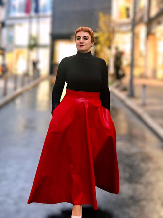 Deri cepli  kloş uzun etek 