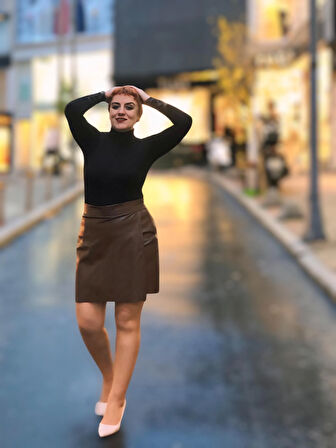 DERİ MİNİ ŞORTLU ETEK