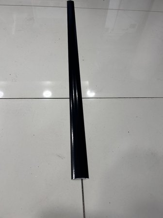 Siyah Parke  Geçiş Zemin Kaplama Kendinden Yapışkanlı  3.5 Cm Genişlik -77 cm 